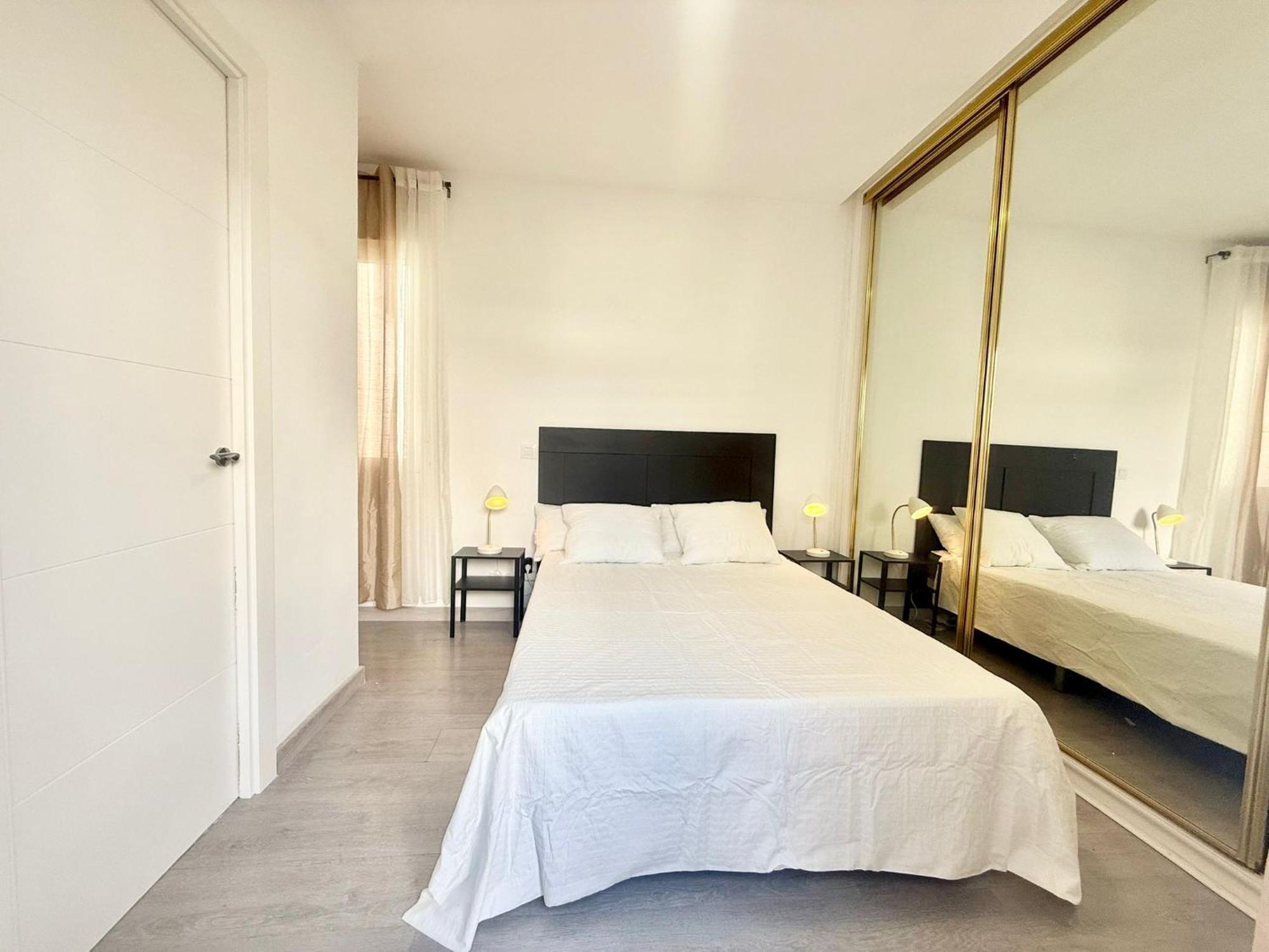 Amch Metro Avenida De America 11 Apartamento Madrid