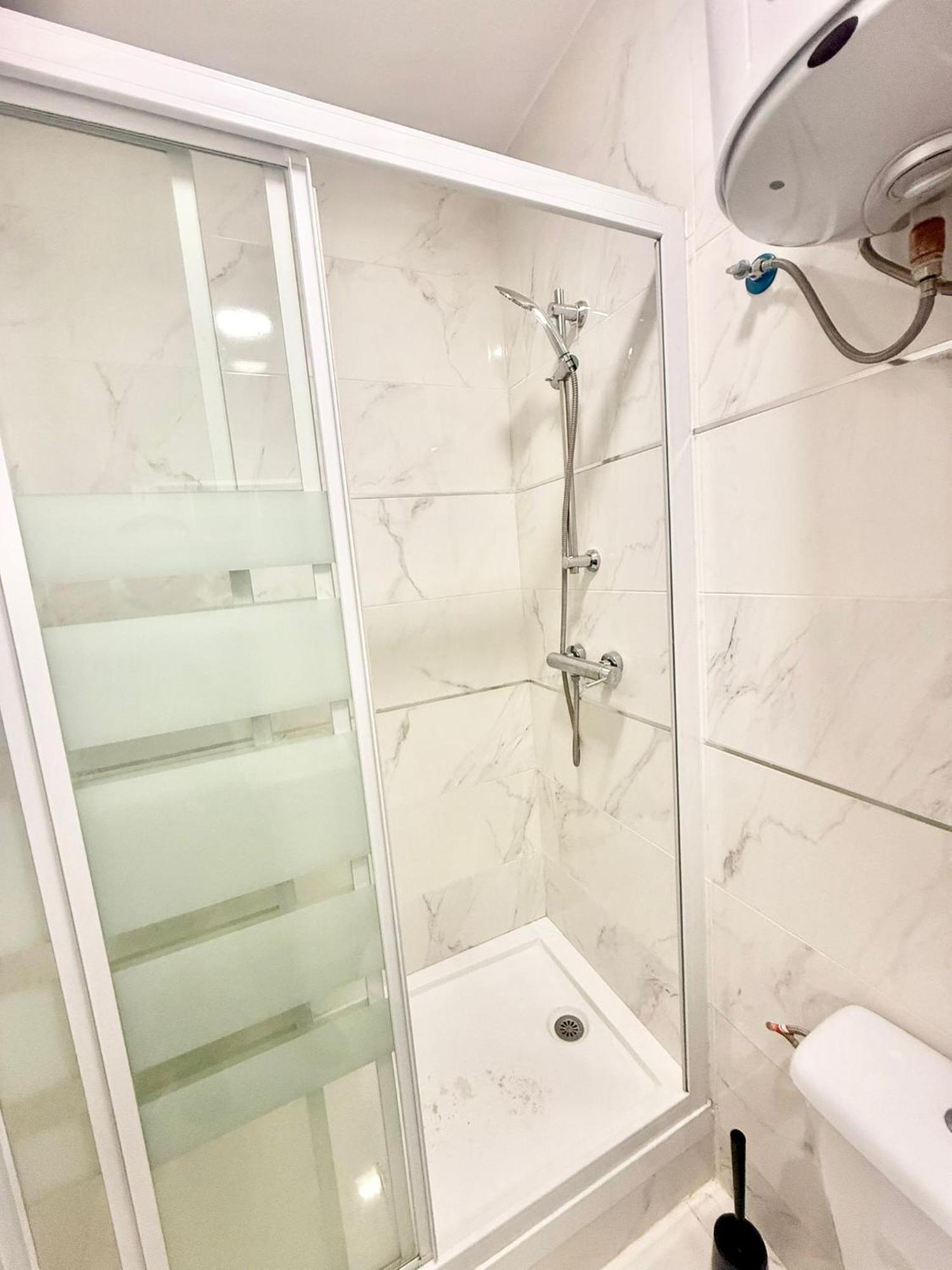 Apartamento Amch Metro Avenida De America 11